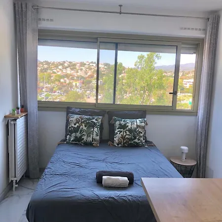 Appartement Le Cocon Cosy Piscine Clim Mandelieu
