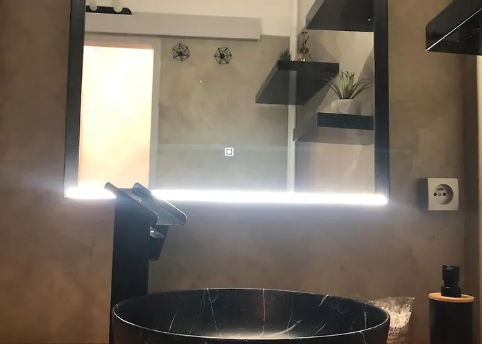 Le Cocon Cosy Piscine Clim Lägenhet