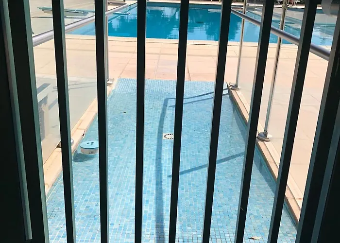 Lägenhet Le Cocon Cosy Piscine Clim